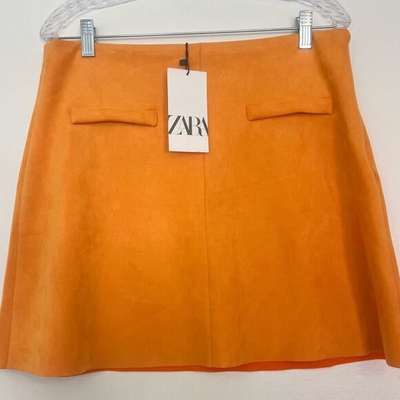 Zara Velvet Faux Suede Tangerine Orange A-Line Mini Skirt Size L - Picture 1 of 10